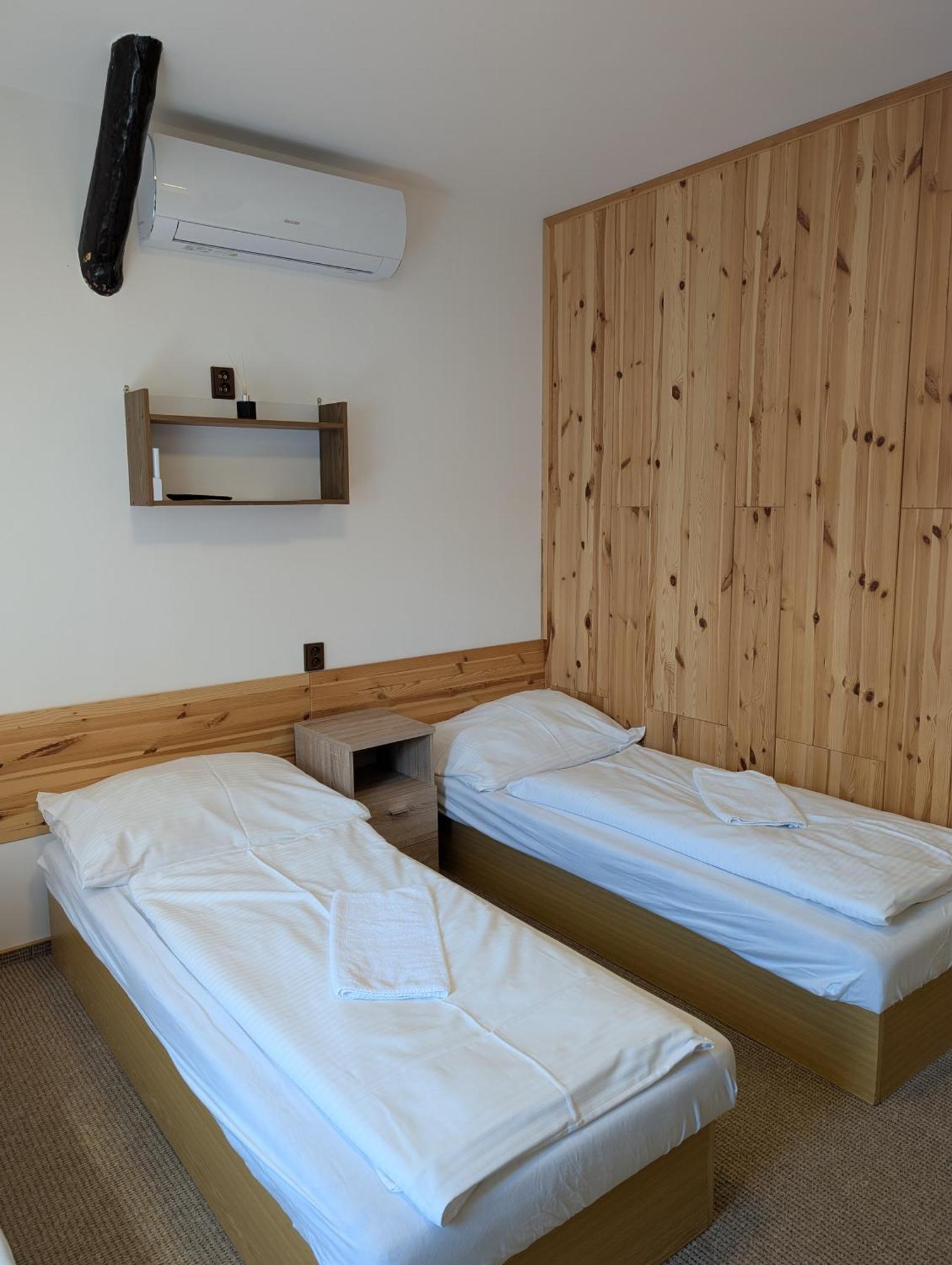 Pension Harcovna Frýdlant nad Ostravicí Extérieur photo
